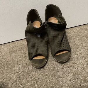 Women's Peep-Toe Perforated Booties